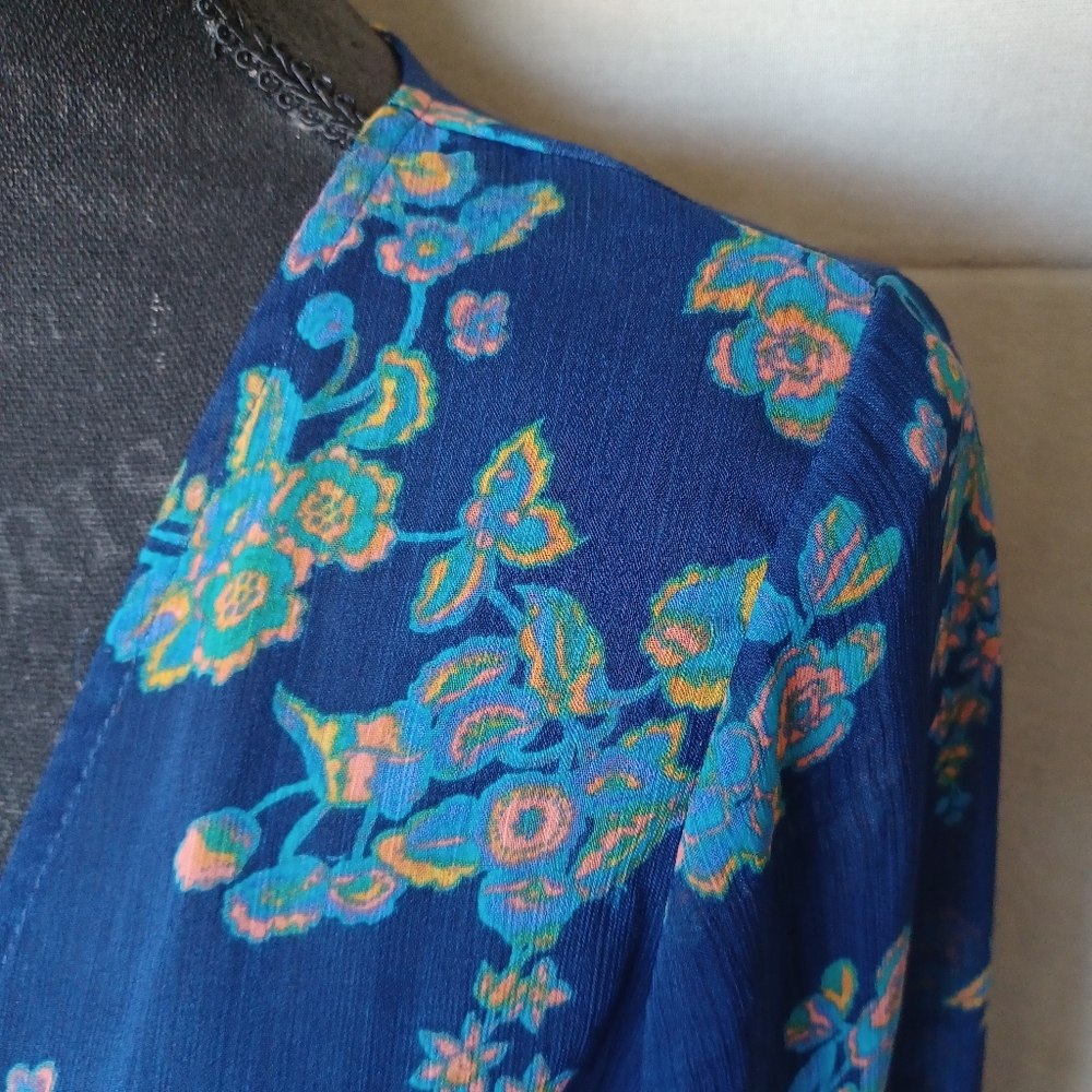 Xhilaration Floral Sheer Blue Kimono Cardigan - Picture 5 of 8